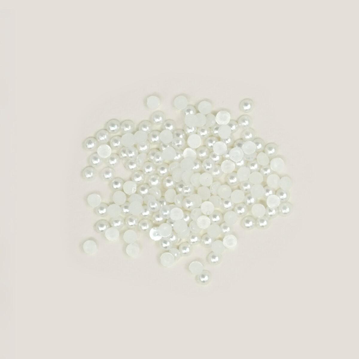 Perolas para decoraçao das pestanas ( 50 unidades)